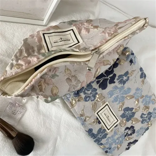 Neceser Organizador De Maquillaje Con Flores Grabadas