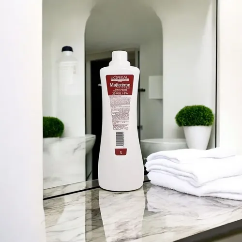 Oxidante L’Oréal Professionnel Majicreme tono 20 volúmenes para cabello