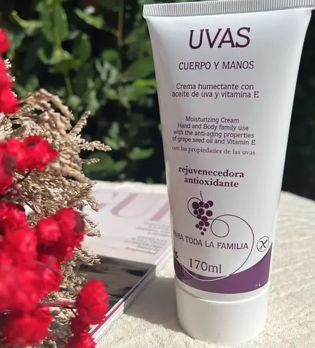 Crema De Cuerpo Y Manos Por 170 Ml Uvas Carmen Suain