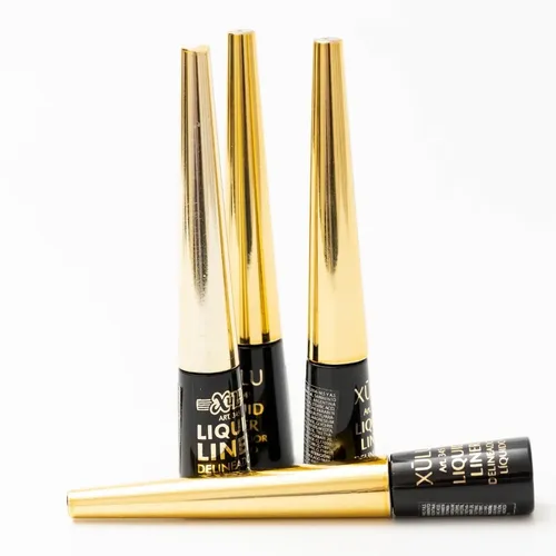 Delineador De Ojos Líquido Liquid Liner Xúlu Cosméticos Z345