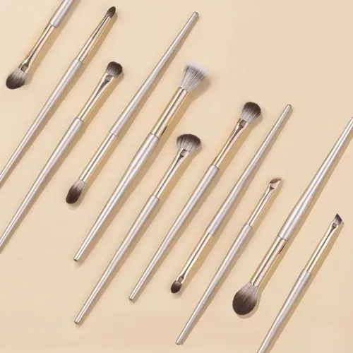 Juego De 15 Pinceles De Maquillaje Suaves Para Principiantes