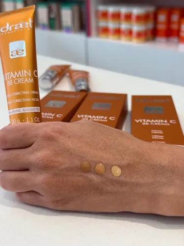 Crema Correctora Facial Vitamin C Bb Cream De Idraet