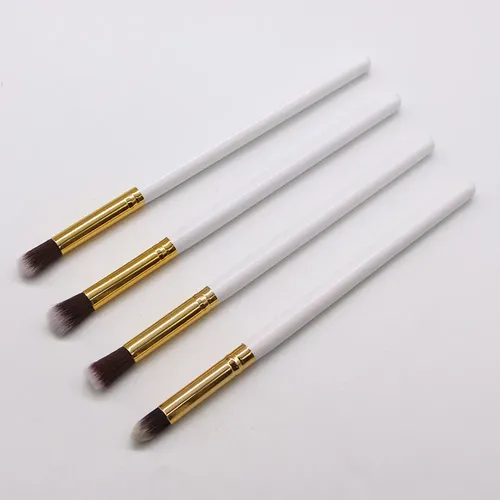 Juego De 2 Brochas De Maquillaje Profesionales, Delineadores