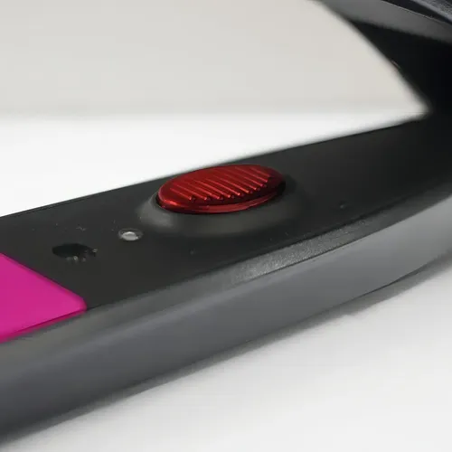 Planchita De Pelo Alisadora Ultracomb Ruby Ap-4401