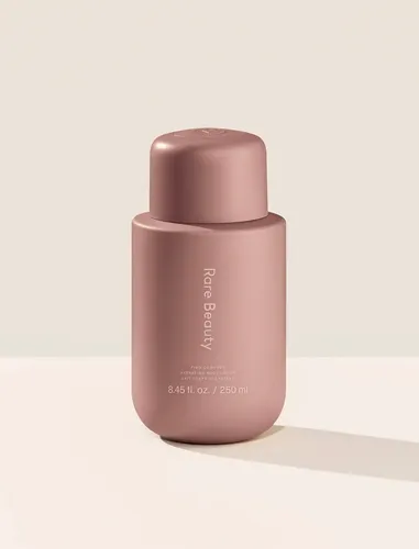 Rare Beauty. Hydrating Body Lotion. Crema Corporal.