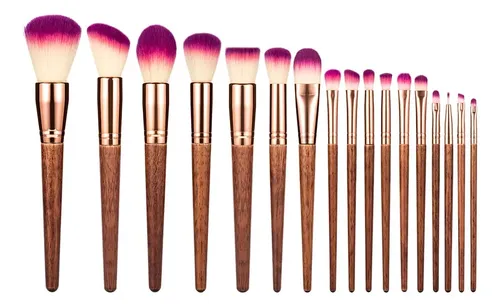 Set De 17 Brochas De Madera Natural