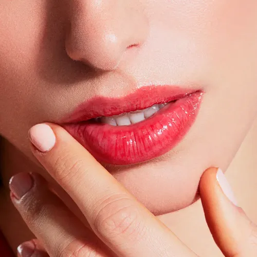 Brillo Labial Voluminizador Cher Hyaluron Lip Gloss Spicy