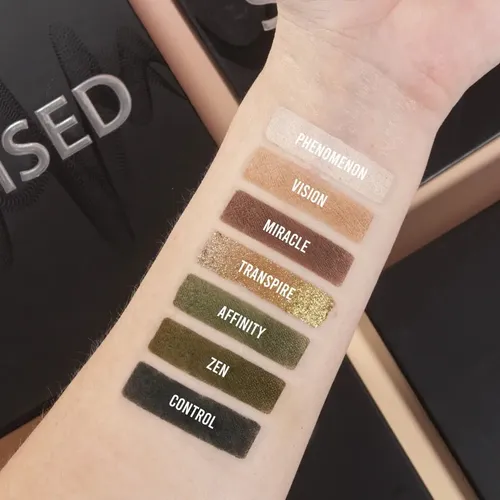 Kit Brochas Morphe Jaclyn Hill Y Paleta De Sombras Bperfect