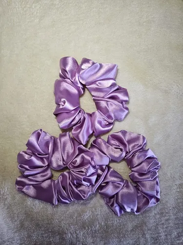 Scrunchies, Colitas De Pelo De Raso Antifrizz. Lila