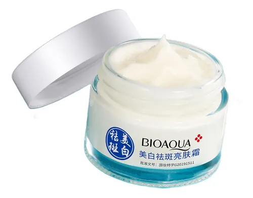 Crema Profesional Blanqueadora Y Para Manchas Del Piel