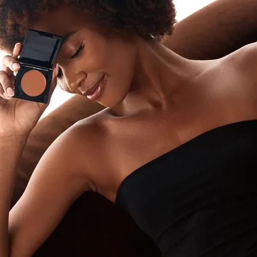 Palladio Under Eye Brightener Golden Tan: Iluminador/cc