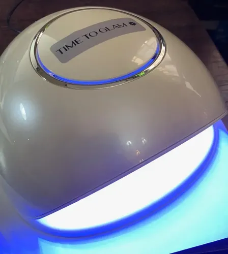 Cabina LED UV Uñas TimeToGlam Rosa Perlada Con Temporizador 48W