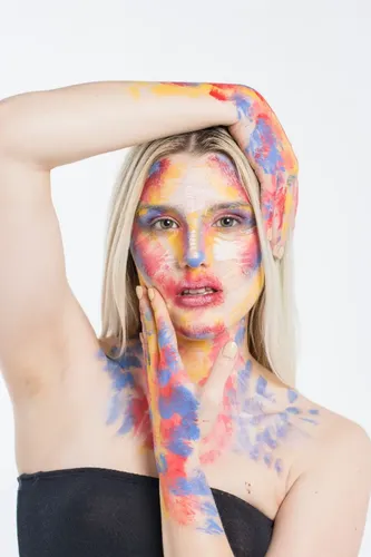 Maquillaje Artístico Cremoso, X5 Unid – Bella Dersina Tono Blanco – Negro – Amarillo – Azul – Rojo