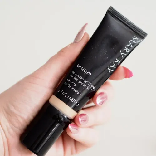 Crema Correctora Con Color Y Fps 15 Mary Kay Light To Medium