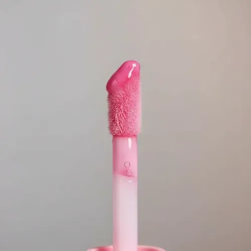 Labial Voluminizador Con Brillo Maquillaje Líquido