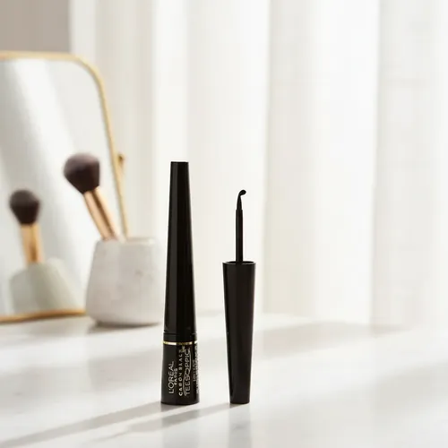 Loreal Telescopic Delineador Liquido 835 Carbon Black