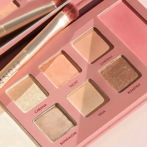 Paleta de Maquillaje Wander Beauty 6 Sombras Satinadas con Rubor e Iluminador