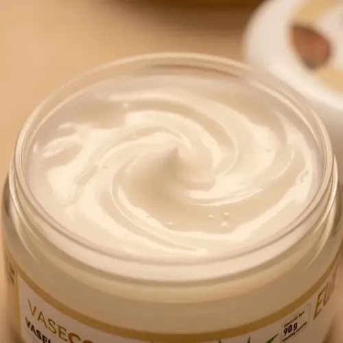 Vasecoc Ewe Vaselina Solida Con Aceite Puro De Coco 90g