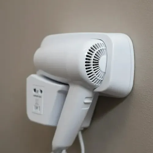 Secador De Pelo Manual Para Pared Hotel Blanco