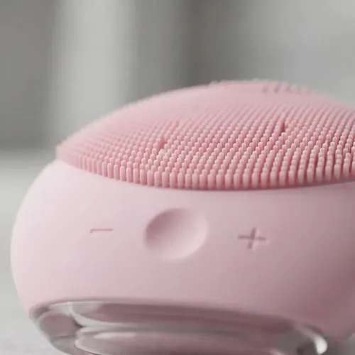 Cepillo Limpiador Facial Masajeador Tecnología T-sonic Fucsia