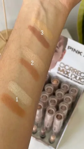 Contorno & Corrector Pink21