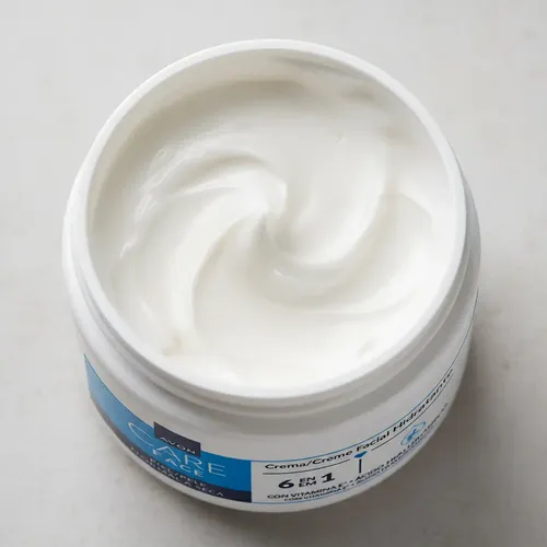 Crema Facial Hidratante Avon Care Para Piel Normal a Seca Día y Noche Con Vitamina E y Ácido Hialurónico
