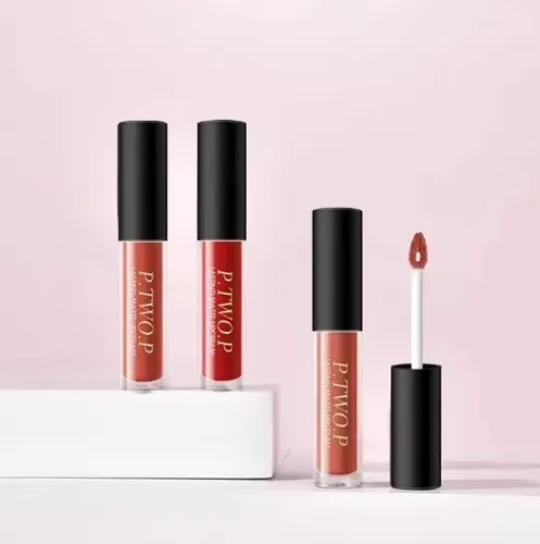 Pack de 3 Labiales Líquidos PTwoP Mate Efecto Terciopelo de Larga Duración