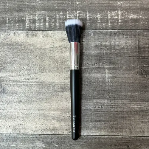 Brocha Kabuki Plana Sintética Para Base Maquillaje Glamory