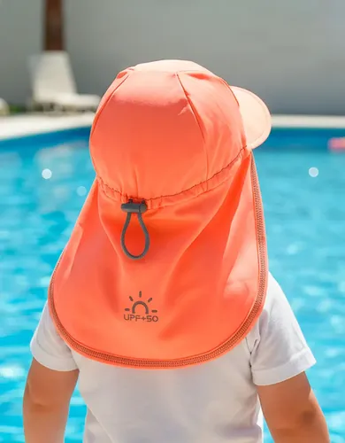 Traje De Baño Bebe Proteccion Solar Remera Uv + Boxer Gorra Color Verde Limón/coral Diseño De La Tela Modelo Pulpo I´m Cool Talle 12-18 Meses