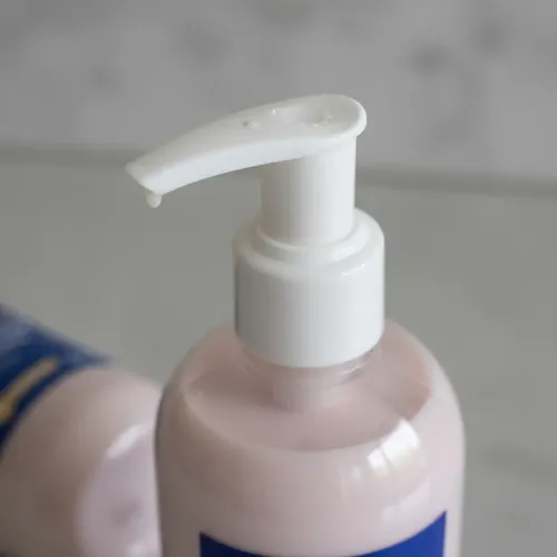 Leche De Limpieza Con Colágeno Y Uva