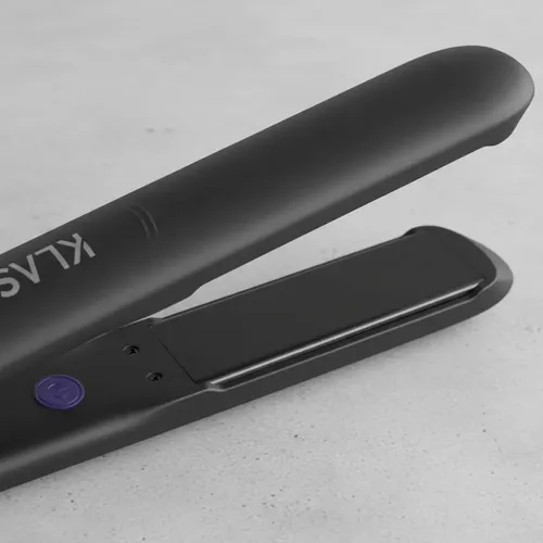 Planchita De Cabello Klasse Con Tecnologia Cerámica 230°c Negro