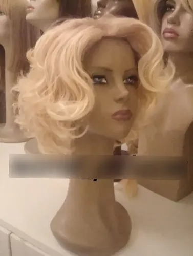 Peluca Marilyn Monroe Rubia Corta!!!