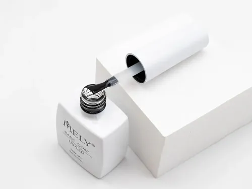 Base Coat, Mely