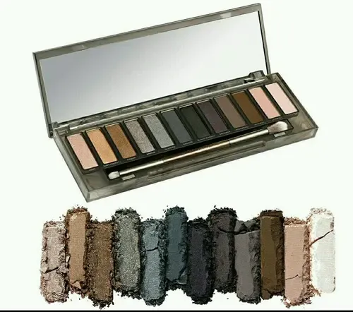 Paleta De Sombras + Pincel Urban Decay Naked Smoky 12 Tonos