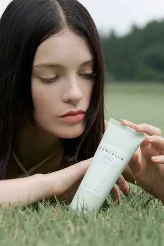 Espuma Limpiadora Facial Skin1004 Tea-trica Bha Foam 125ml