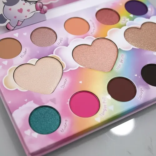 Paleta Sombras E Iluminador Marvycorn Bh Cosmetics