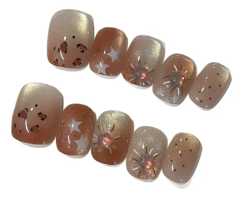 Uñas Cortas Ovaladas Color Café Otoño-invierno