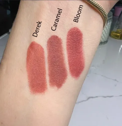 Serendipity Labial Cremoso Caramel By Stephanie Demner Color Nude Con Subtono Marrón