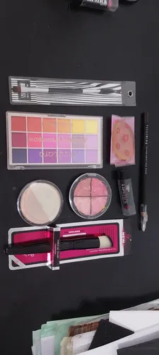 Kit Maquillaje 8 Art Dia Madre Sombras Labial Otros