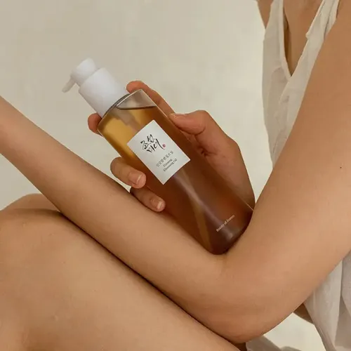 Beauty Of Joseon Ginseng Cleansing Oil Aplicación Noche para Todo Tipo de Piel