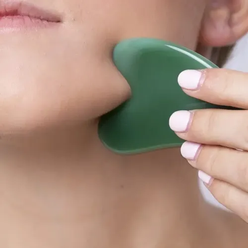 Kit Jade Roller Masajeador Facial Y Piedra Guasha