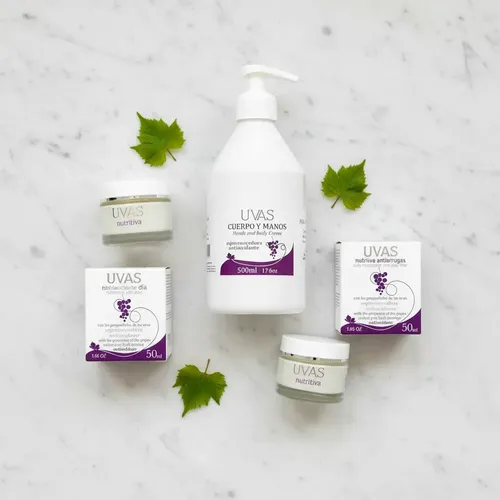 Uvas Cosmeticos – Kit Facial Y Corporal Premiun  –