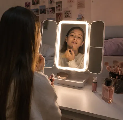 Espejo Maquillaje Tactil Luz Led Portatil Recargable 3 Modos