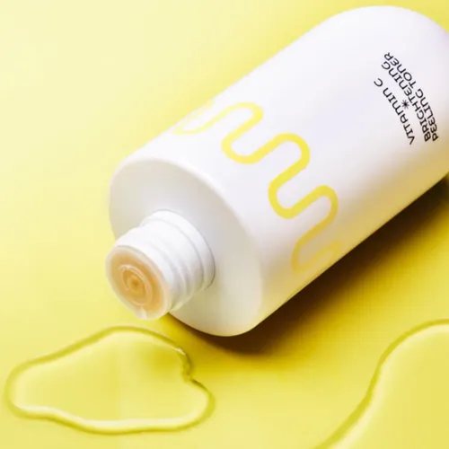 Commonlabs Vitamin C Brightening Peeling Toner Exfoliante