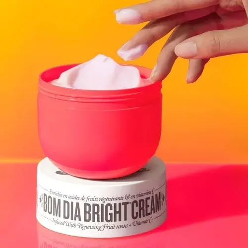 Crema corporal renovadora Sol De Janeiro bom dia Bright Cream 240 ml