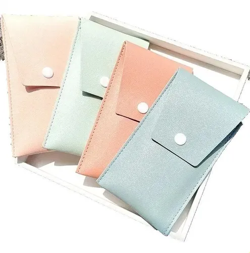 Q* Set Y Brochas Maquillaje 8 Piezas Profesional Estuche