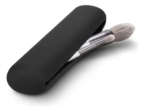 Silicone Makeup Brush Holder With Magnetic Closure Design