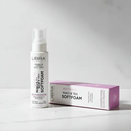 Espuma Facial Libra Niacinamida & Tea Tree 150cc X02 Acneica Día/noche