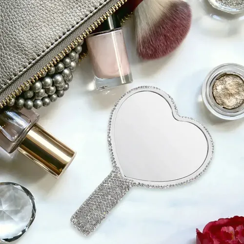 Espejo Portátil Con Mango De Maquillaje De Diamante .