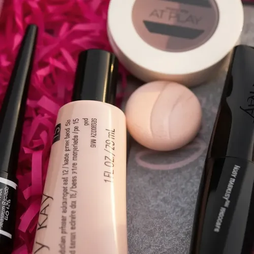 Regalo Mujer Mary Kay. Box De Maquillaje+ Regalo Espejo